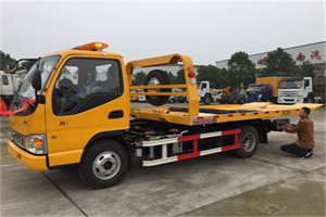 旬阳哪里有拖车服务